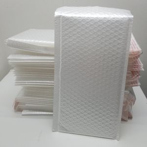100 pcs 5x9.5 Poly Bubble Mailers Bags Shipping